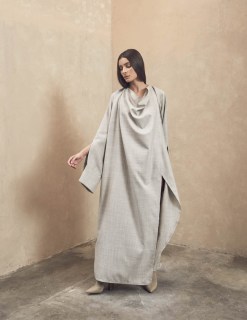 Draping Abaya
