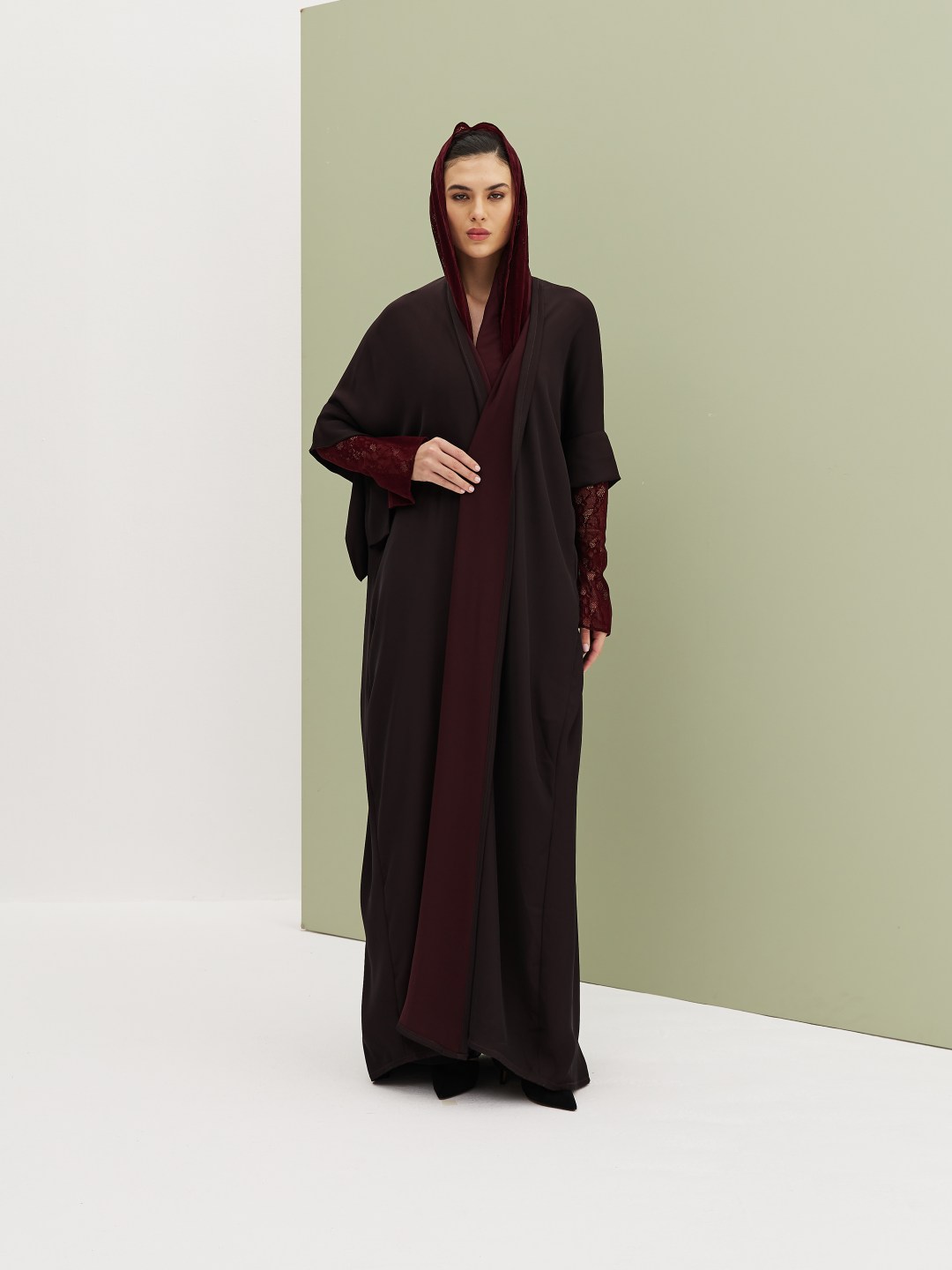 Timeless Lace Sleeve Abaya